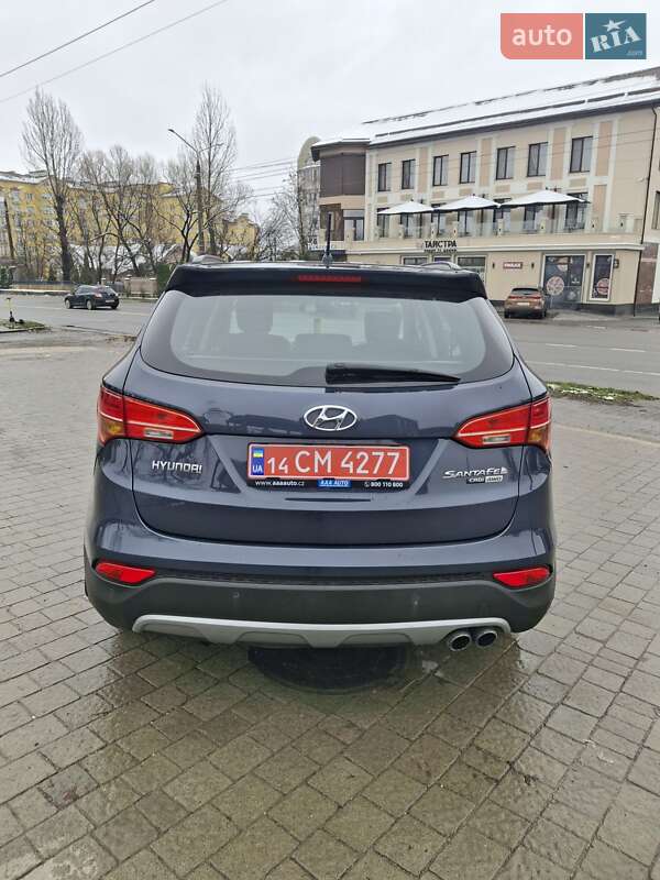 Внедорожник / Кроссовер Hyundai Santa FE 2015 в Ивано-Франковске