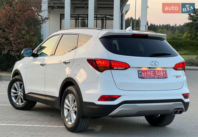 Позашляховик / Кросовер Hyundai Santa FE 2015 в Березному