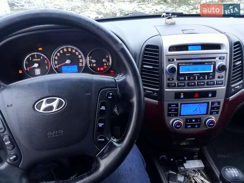 Позашляховик / Кросовер Hyundai Santa FE 2007 в Івано-Франківську