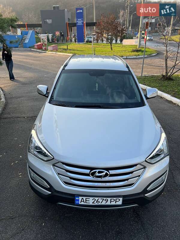Внедорожник / Кроссовер Hyundai Santa FE 2014 в Полтаве