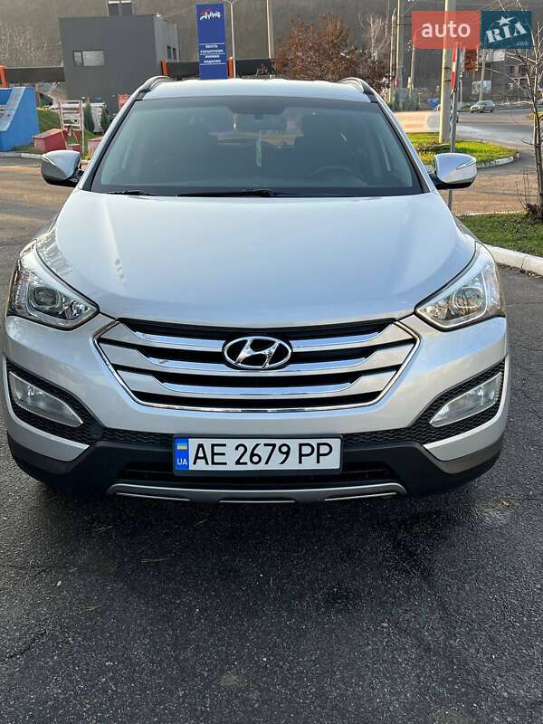 Внедорожник / Кроссовер Hyundai Santa FE 2014 в Полтаве