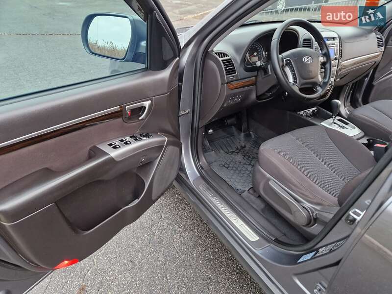 Внедорожник / Кроссовер Hyundai Santa FE 2011 в Харькове