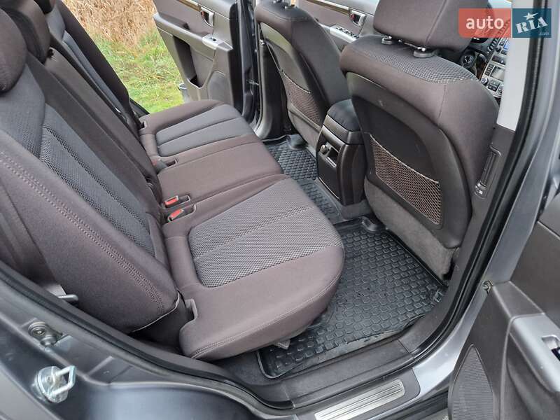 Внедорожник / Кроссовер Hyundai Santa FE 2011 в Харькове