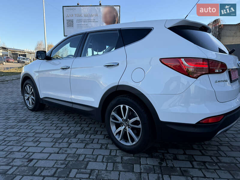 Внедорожник / Кроссовер Hyundai Santa FE 2012 в Ивано-Франковске