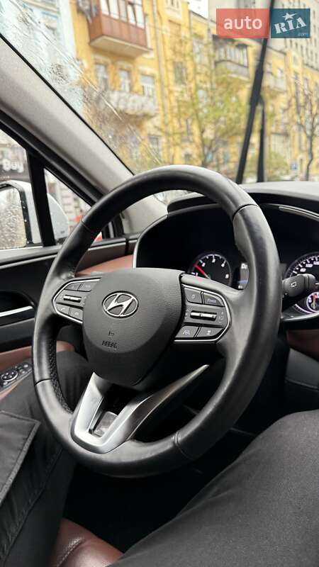Позашляховик / Кросовер Hyundai Santa FE 2021 в Києві