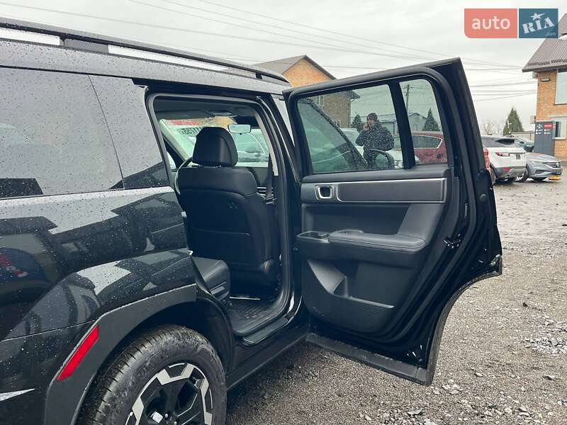 Внедорожник / Кроссовер Hyundai Santa FE 2025 в Луцке