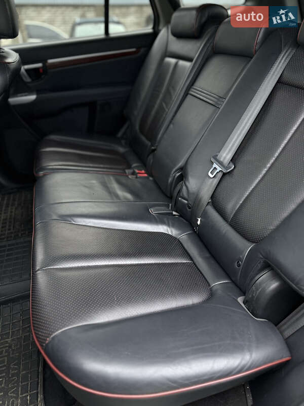 Внедорожник / Кроссовер Hyundai Santa FE 2007 в Черновцах