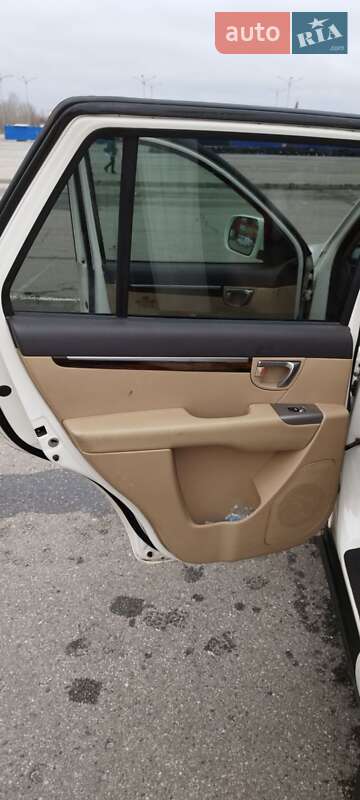 Внедорожник / Кроссовер Hyundai Santa FE 2011 в Харькове