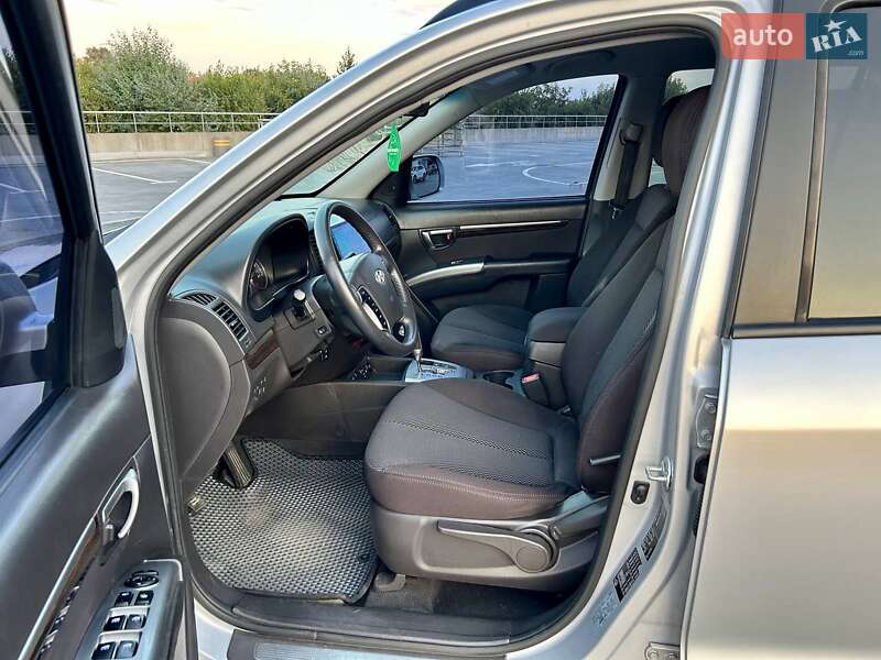 Внедорожник / Кроссовер Hyundai Santa FE 2012 в Киеве фото 28 Внедорожник / Кроссовер Hyundai Santa FE 2012 в Киеве