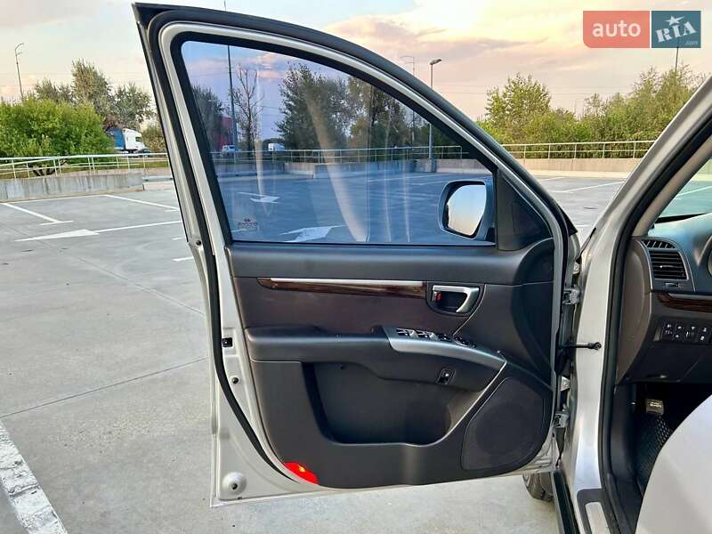 Внедорожник / Кроссовер Hyundai Santa FE 2012 в Киеве фото 36 Внедорожник / Кроссовер Hyundai Santa FE 2012 в Киеве