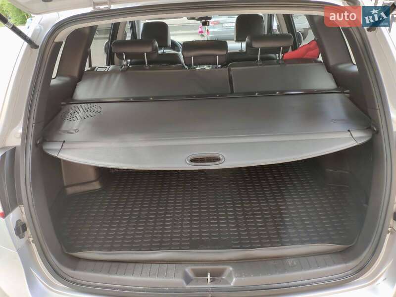 Внедорожник / Кроссовер Hyundai Santa FE 2011 в Ивано-Франковске