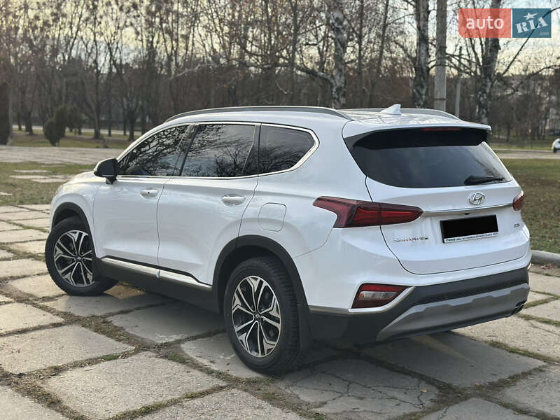 Позашляховик / Кросовер Hyundai Santa FE 2018 в Харкові