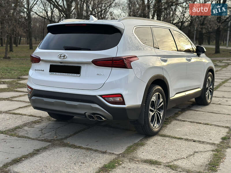 Позашляховик / Кросовер Hyundai Santa FE 2018 в Харкові