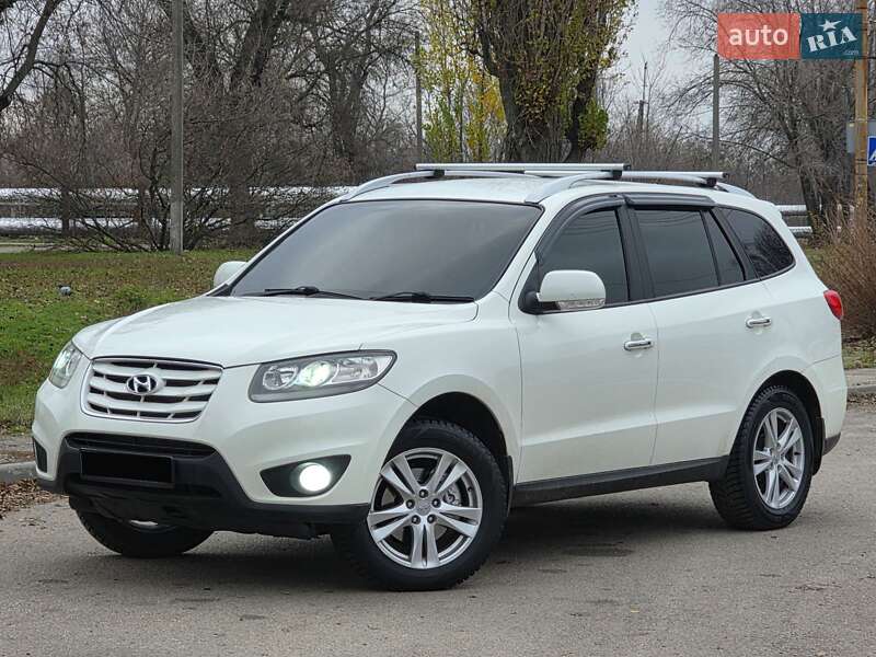 Внедорожник / Кроссовер Hyundai Santa FE 2011 в Днепре