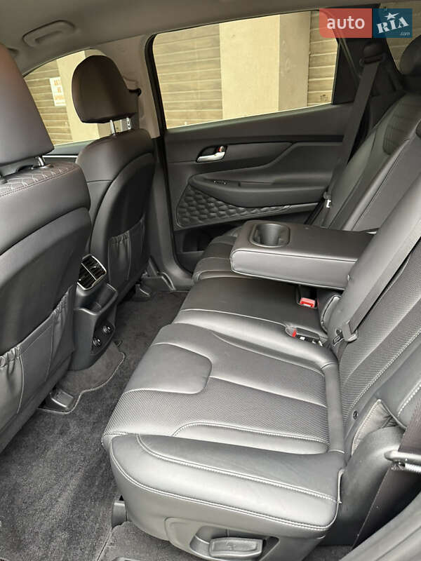 Внедорожник / Кроссовер Hyundai Santa FE 2018 в Днепре