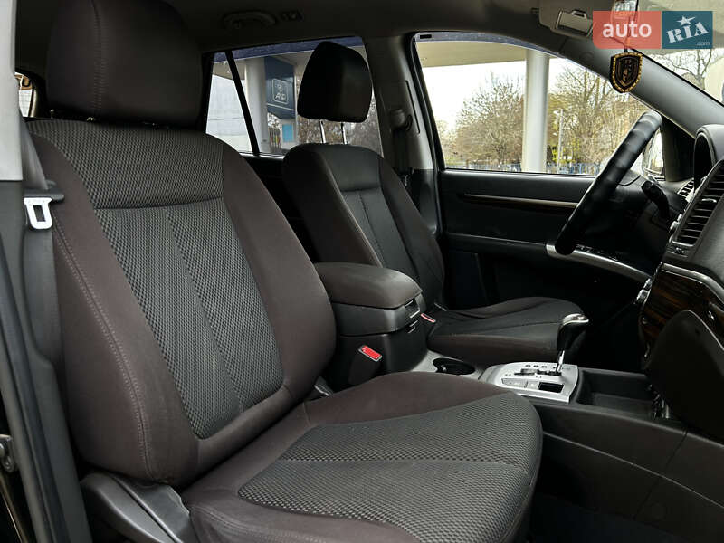 Внедорожник / Кроссовер Hyundai Santa FE 2012 в Николаеве