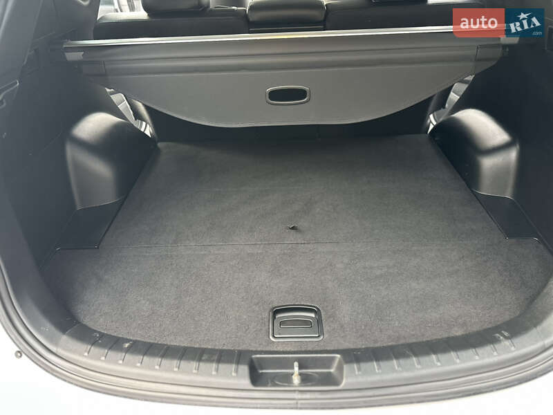 Внедорожник / Кроссовер Hyundai Santa FE 2017 в Виннице