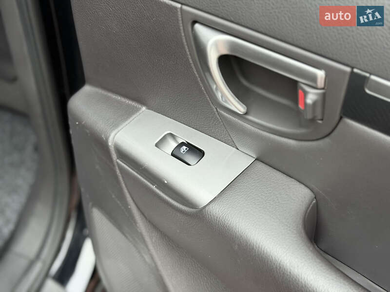 Внедорожник / Кроссовер Hyundai Santa FE 2010 в Ровно