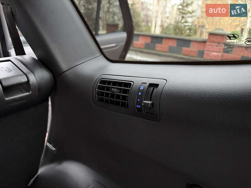 Внедорожник / Кроссовер Hyundai Santa FE 2010 в Ровно