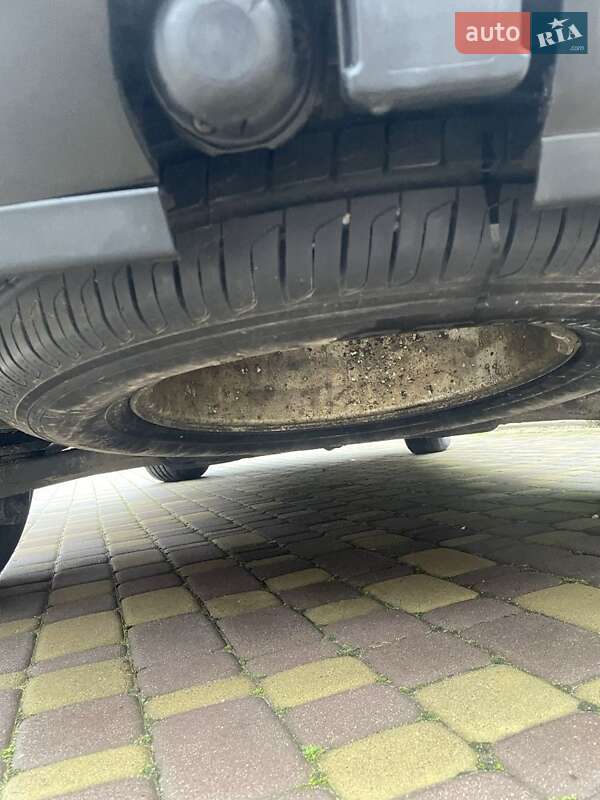 Внедорожник / Кроссовер Hyundai Santa FE 2007 в Сарнах