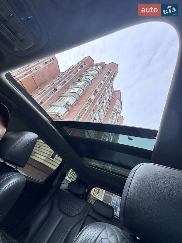 Внедорожник / Кроссовер Hyundai Santa FE 2018 в Днепре