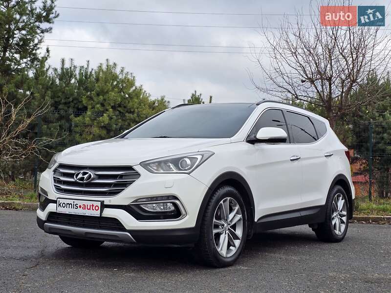 Внедорожник / Кроссовер Hyundai Santa FE 2016 в Хмельницком