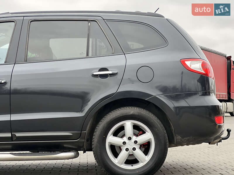 Позашляховик / Кросовер Hyundai Santa FE 2009 в Луцьку