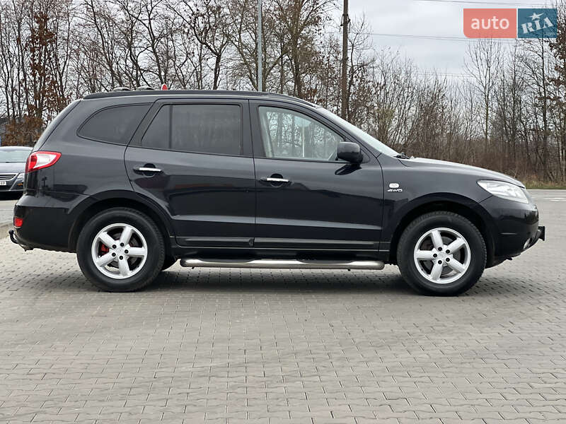 Позашляховик / Кросовер Hyundai Santa FE 2009 в Луцьку
