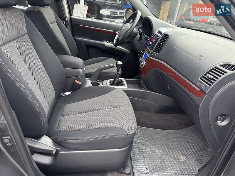Внедорожник / Кроссовер Hyundai Santa FE 2008 в Луцке фото 18 Внедорожник / Кроссовер Hyundai Santa FE 2008 в Луцке