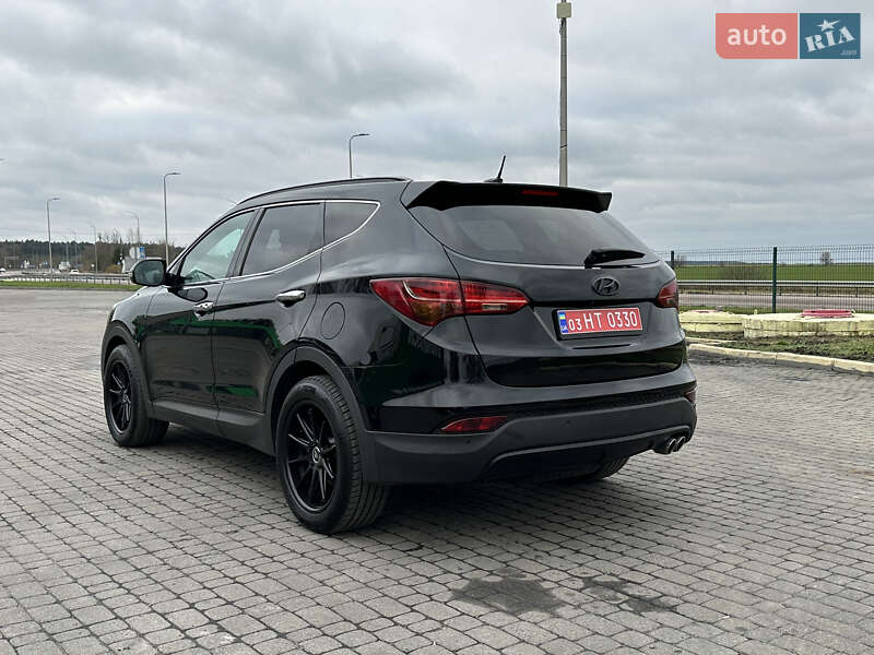 Внедорожник / Кроссовер Hyundai Santa FE 2014 в Радивилове