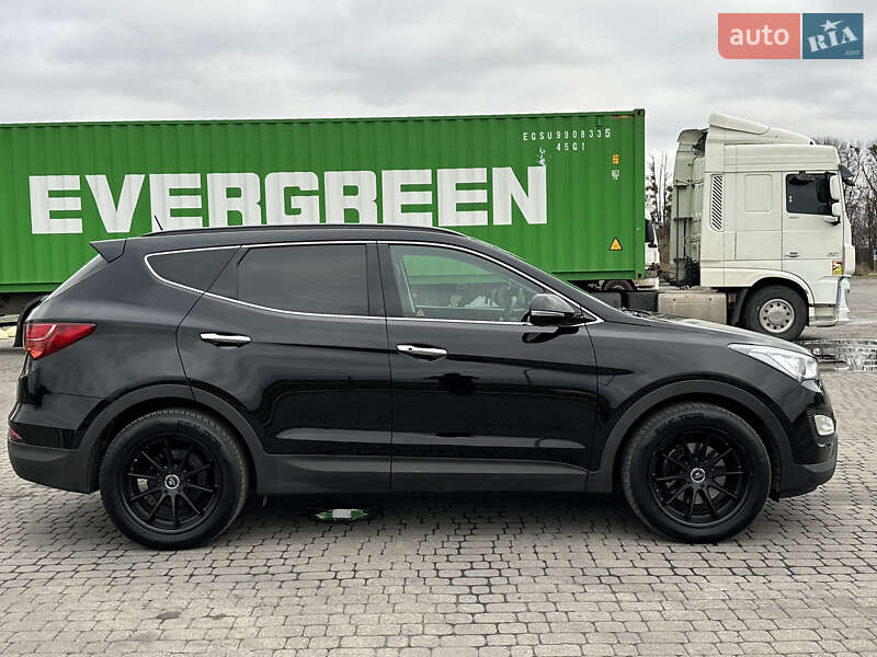 Внедорожник / Кроссовер Hyundai Santa FE 2014 в Радивилове