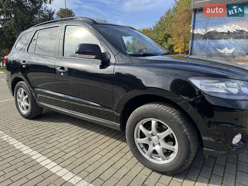 Позашляховик / Кросовер Hyundai Santa FE 2012 в Луцьку