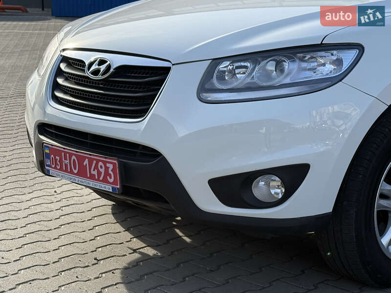 Внедорожник / Кроссовер Hyundai Santa FE 2011 в Ровно фото 16 Внедорожник / Кроссовер Hyundai Santa FE 2011 в Ровно