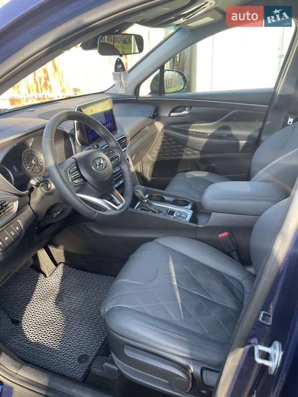 Внедорожник / Кроссовер Hyundai Santa FE 2018 в Одессе