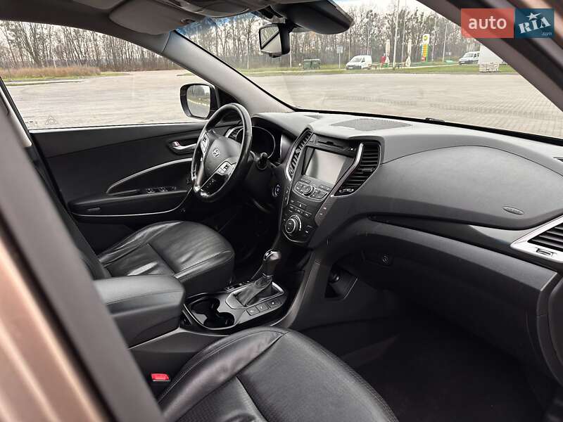 Позашляховик / Кросовер Hyundai Santa FE 2013 в Бродах фото 44 Позашляховик / Кросовер Hyundai Santa FE 2013 в Бродах