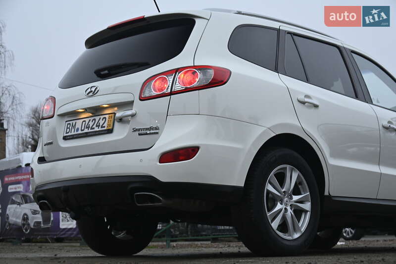 Внедорожник / Кроссовер Hyundai Santa FE 2011 в Бердичеве