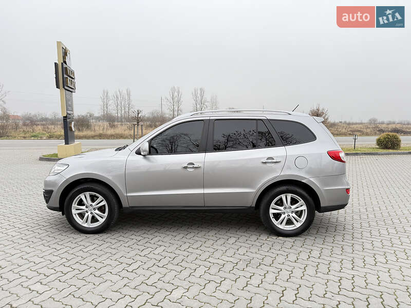 Внедорожник / Кроссовер Hyundai Santa FE 2011 в Коломые