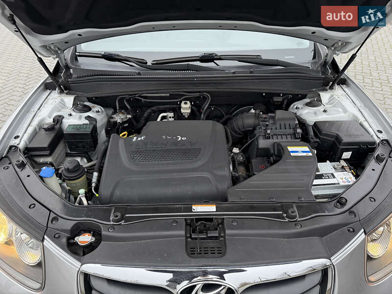 Внедорожник / Кроссовер Hyundai Santa FE 2011 в Коломые