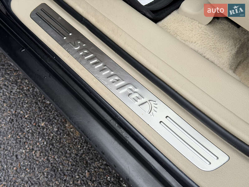 Внедорожник / Кроссовер Hyundai Santa FE 2006 в Виннице