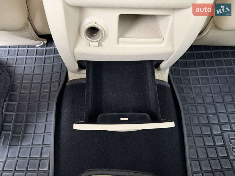 Внедорожник / Кроссовер Hyundai Santa FE 2006 в Виннице