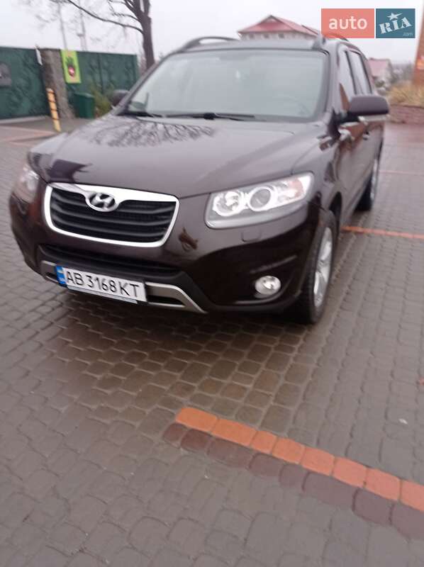 Внедорожник / Кроссовер Hyundai Santa FE 2011 в Виннице