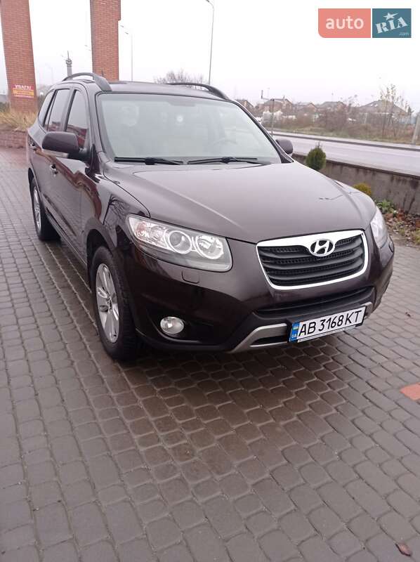 Внедорожник / Кроссовер Hyundai Santa FE 2011 в Виннице