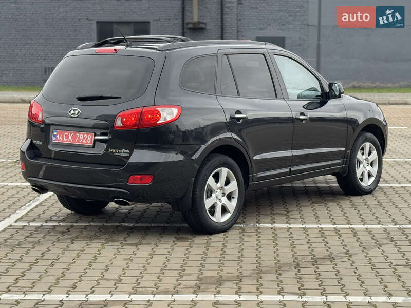 Внедорожник / Кроссовер Hyundai Santa FE 2009 в Ивано-Франковске