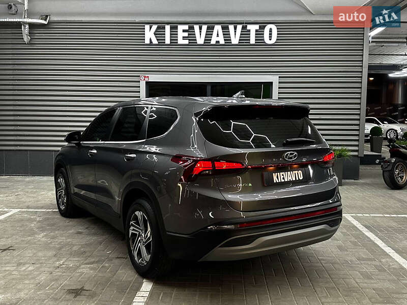 Внедорожник / Кроссовер Hyundai Santa FE 2020 в Киеве