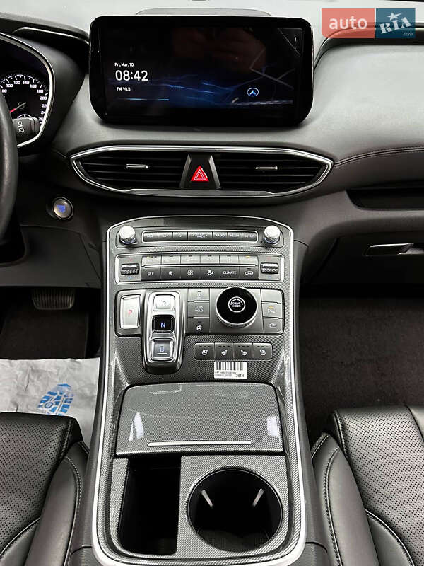 Внедорожник / Кроссовер Hyundai Santa FE 2020 в Киеве