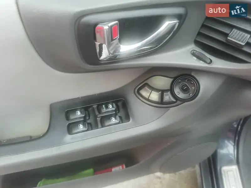Hyundai Santa FE 2005 VIN Y6LSC81AP5L000126 фото оголошення 7 з 48