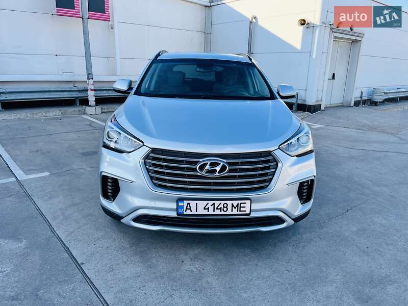 Внедорожник / Кроссовер Hyundai Santa FE 2016 в Киеве