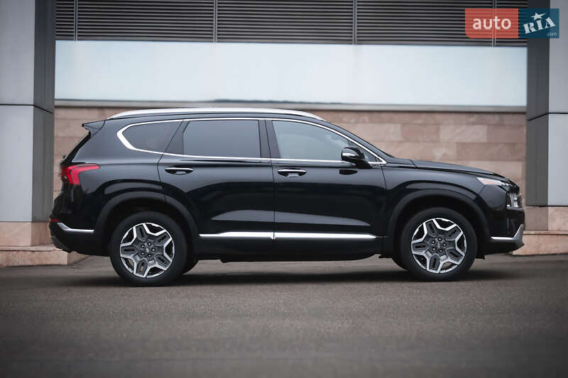 Внедорожник / Кроссовер Hyundai Santa FE 2023 в Киеве
