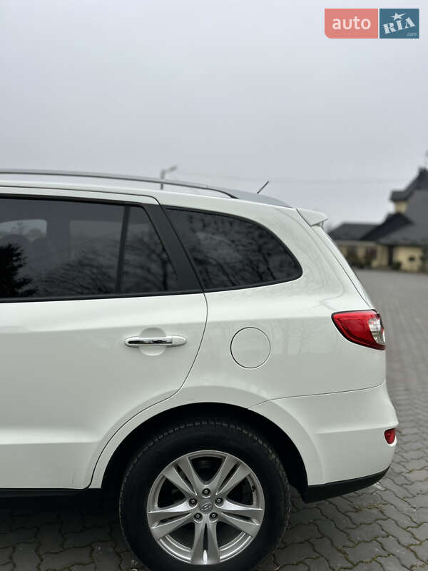 Внедорожник / Кроссовер Hyundai Santa FE 2011 в Коломые