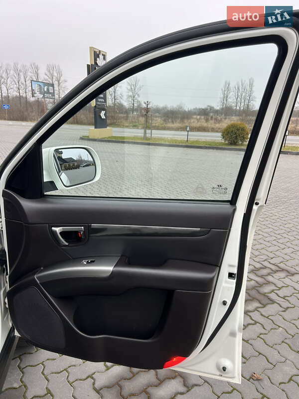 Внедорожник / Кроссовер Hyundai Santa FE 2011 в Коломые